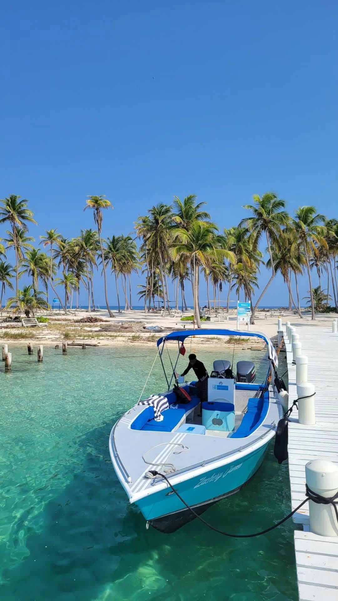 Calabash Caye Snorkeling from Caye Caulker
